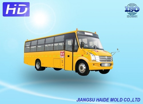 校車