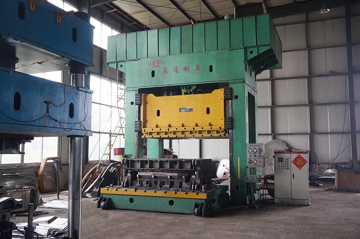 Longmen CNC milling machine